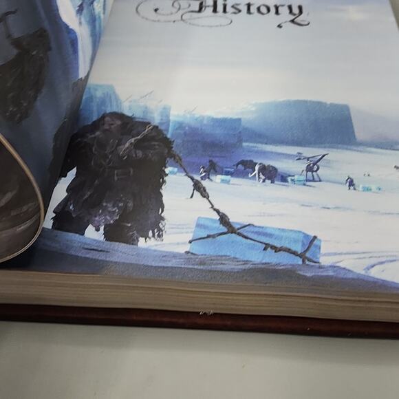 The World of Ice & Fire: The Untold History of Westeros & the Game of Thrones HC - Picture 11 of 16